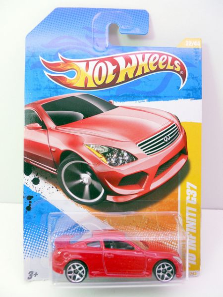 10 INFINITI G37